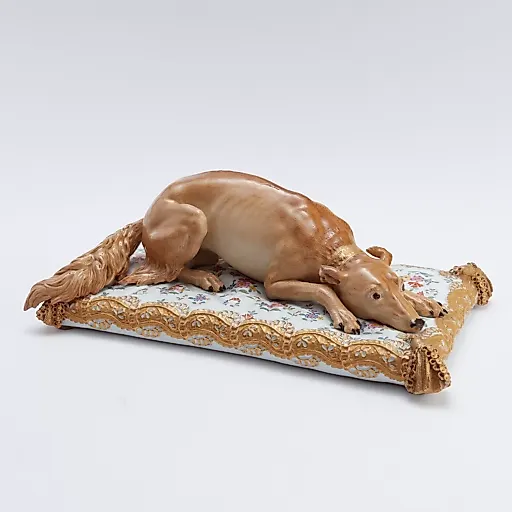 Антикварная фарфоровая скульптура «Русская борзая»