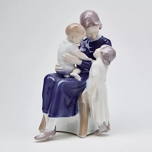 Фигурка "Счастливая семья"