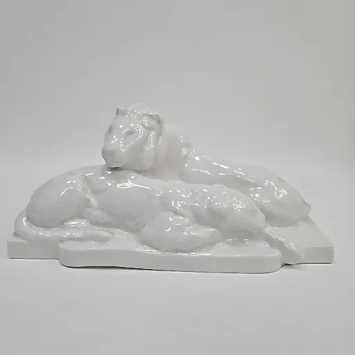 Статуэтка Лев с львицей