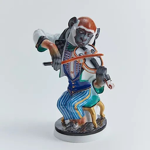 Старинная скульптура "Макака-скрипач", скульптор О. Пильц