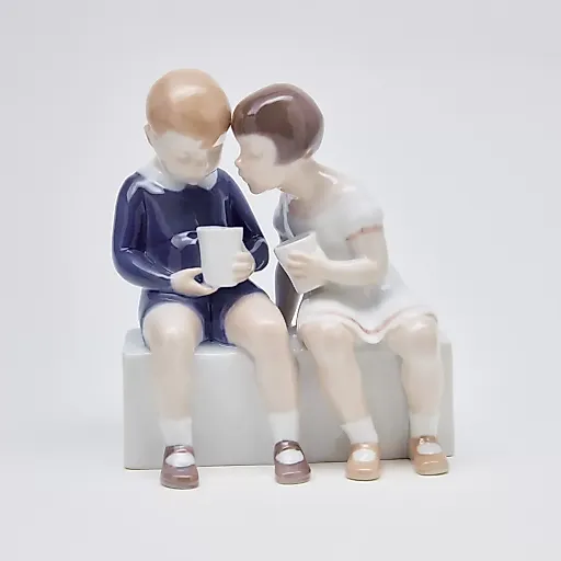 Фигурка "Несправедливое обращение"