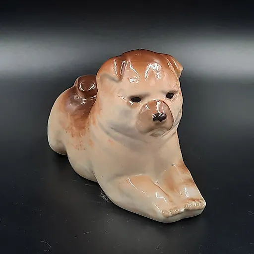 Фарфоровая статуэтка собаки породы чау-чау, скульптор П.П. Веселов, ЛФЗ, СССР, 1970-1990-е годы