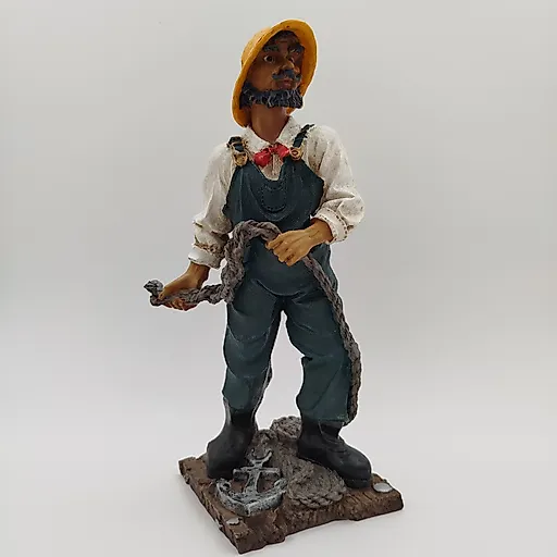 Статуэтка моряка с якорем из композитного материала, расписная, Китай, современная