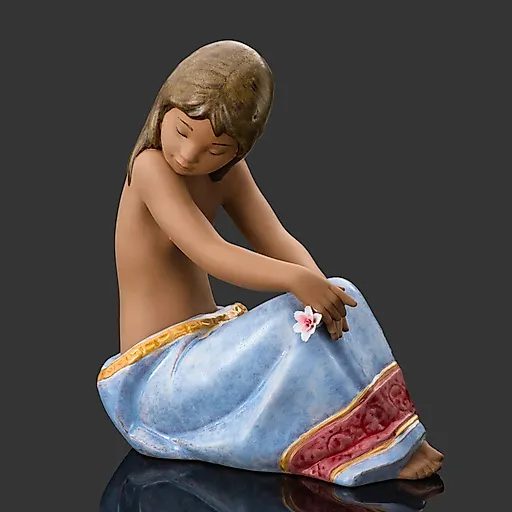 Фарфоровая статуэтка Lladro 'Красота островов' от Хавьера Малавии, Испания 1997