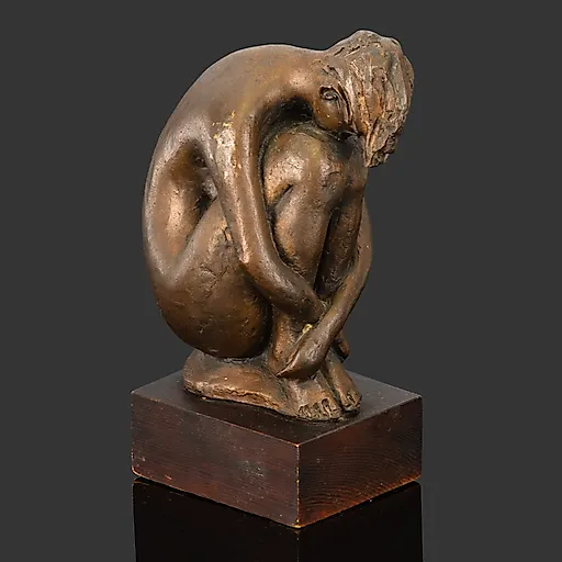 Скульптура «Обнаженная» из металла с тонировкой на деревянном основании, Западная Европа, середина XX века