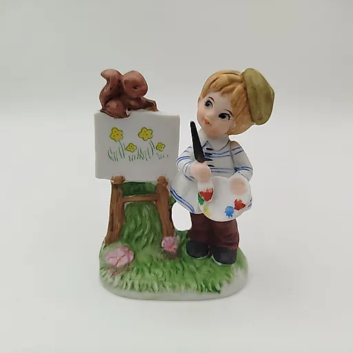 Статуэтка 'Юный художник' из композитного материала с росписью, Азия, 2000-2015 гг.