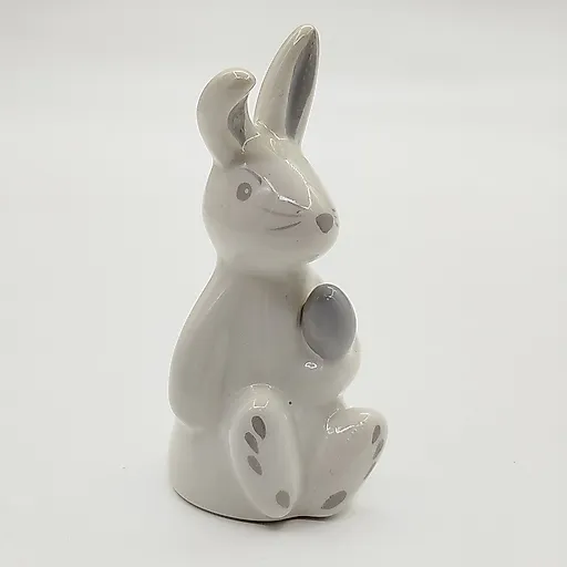 Фарфоровая статуэтка «Белый заяц» с росписью, Азия, современность