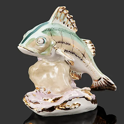 Большая фарфоровая статуэтка «Окунь» авторства П.М. Кожина, Дулевский завод, СССР, 1954 год