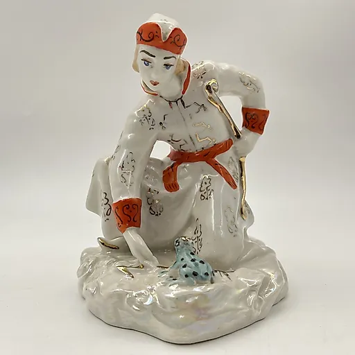 Фарфоровая статуэтка "Иван-царевич с царевной-лягушкой" ЛЗФИ, СССР, 1956-1967