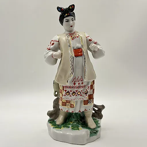 Фарфоровая статуэтка "Одарка" скульптора Щербины, КЭКХЗ, СССР, 1976-1991 гг.