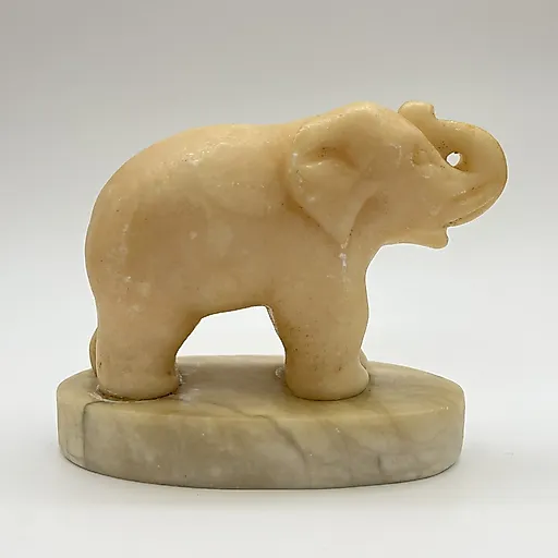 Статуэтка слона из камня, резьба, СССР 1980-1990 гг.
