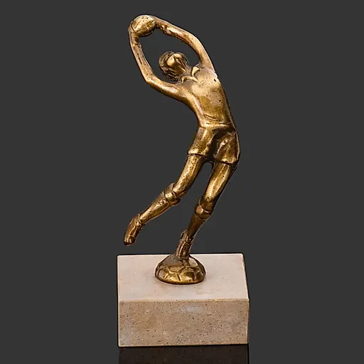 Винтажная скульптура «Вратарь» из металла и камня, Западная Европа, 1970–1980-е