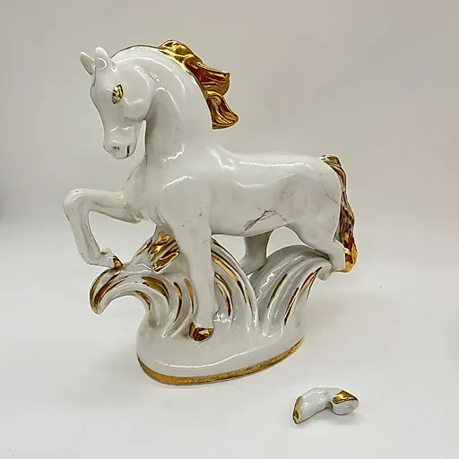 Фарфоровая статуэтка «Конь-огонь» И.С. Ефимова, ЛФЗ, СССР, 1960-1980 гг., под реставрацию