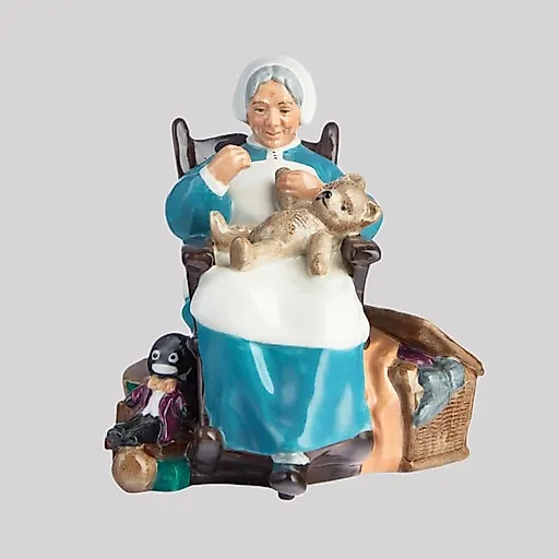 Статуэтка "Няня"