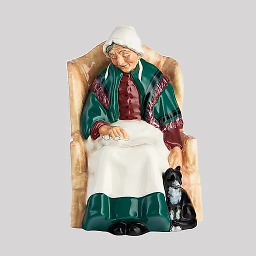 Статуэтка "Дремлющая"