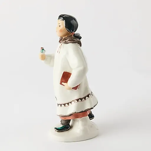 Якутка с цветком - View 2