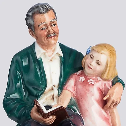 Дедушка читает - View 2