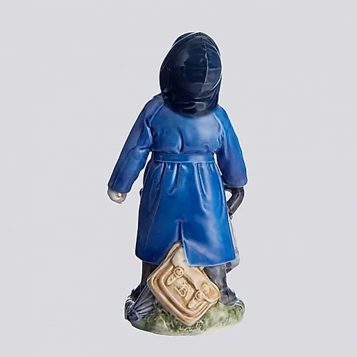 Мальчик с зонтиком - View 4