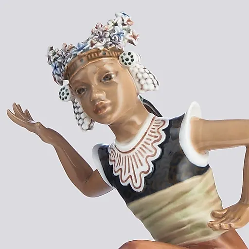 Танцовщица - View 2