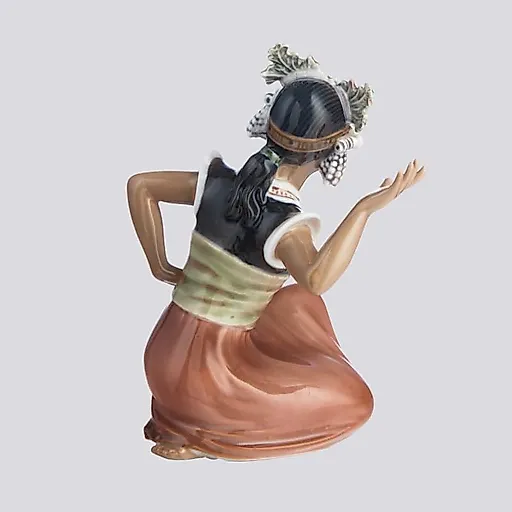 Танцовщица - View 5