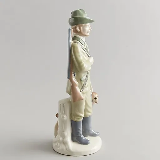 Охотник с собакой - View 2