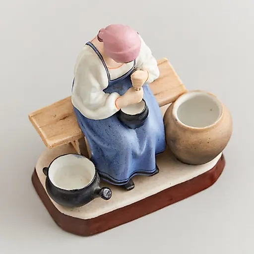 Крестьянка, сбивающая масло - View 3