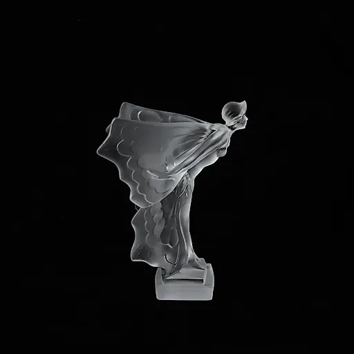 Фигурка Женщины с Крыльями - View 3