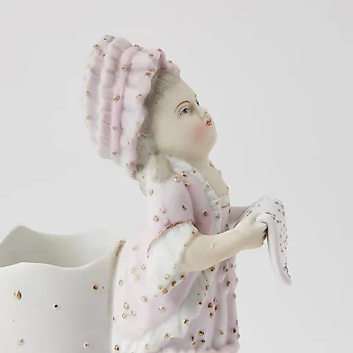 Девочка с яйцом - View 7