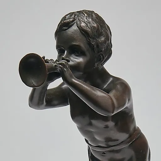 Мальчик играет на дудке - View 3