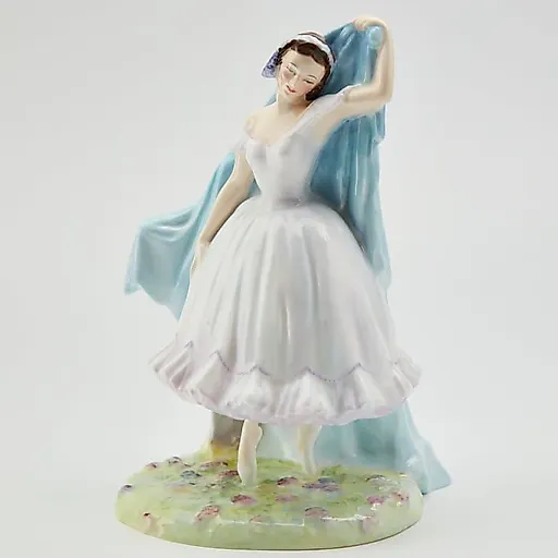 Статуэтка Giselle - View 3