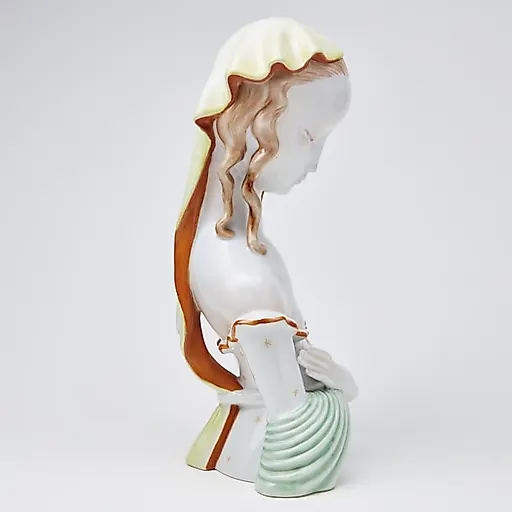 Девушка в молитве - View 5