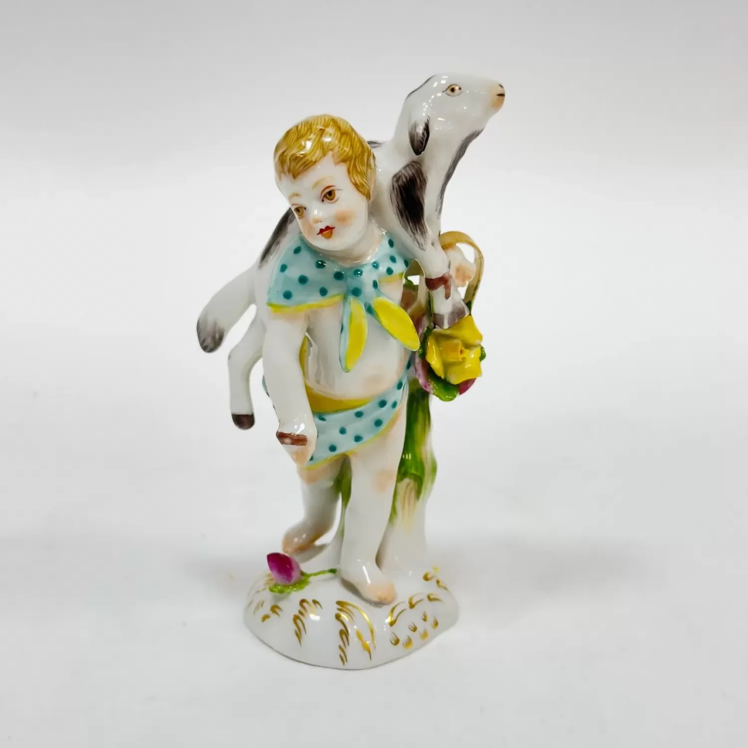 Фигурка "Девочка с овечкой" КРМ 1910-1920