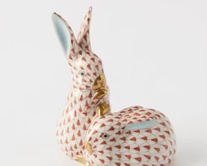 Фарфоровая статуэтка "Пара кроликов"