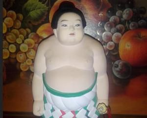 Японская статуэтка Сумоист Борец Сумо в церемониальной одежде с катаной мастерские Хаката