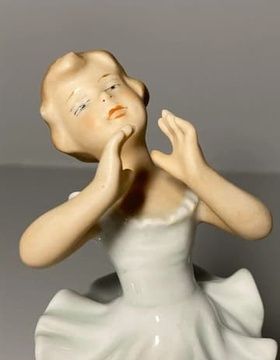 Фигурка балерины для девочки 1960-х годов