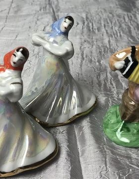 Фарфоровая статуэтка. Гармонист и плясуньи. Дулево. СССР