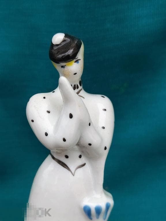 Дама с собачкой - View 2