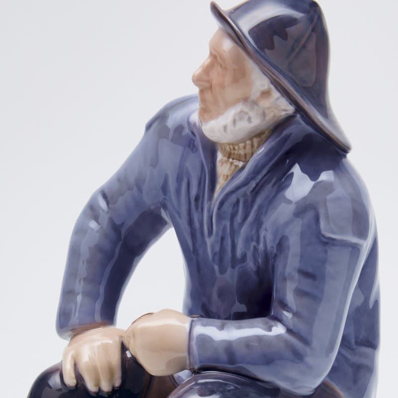 Фигурка "Старый рыбак" - View 5