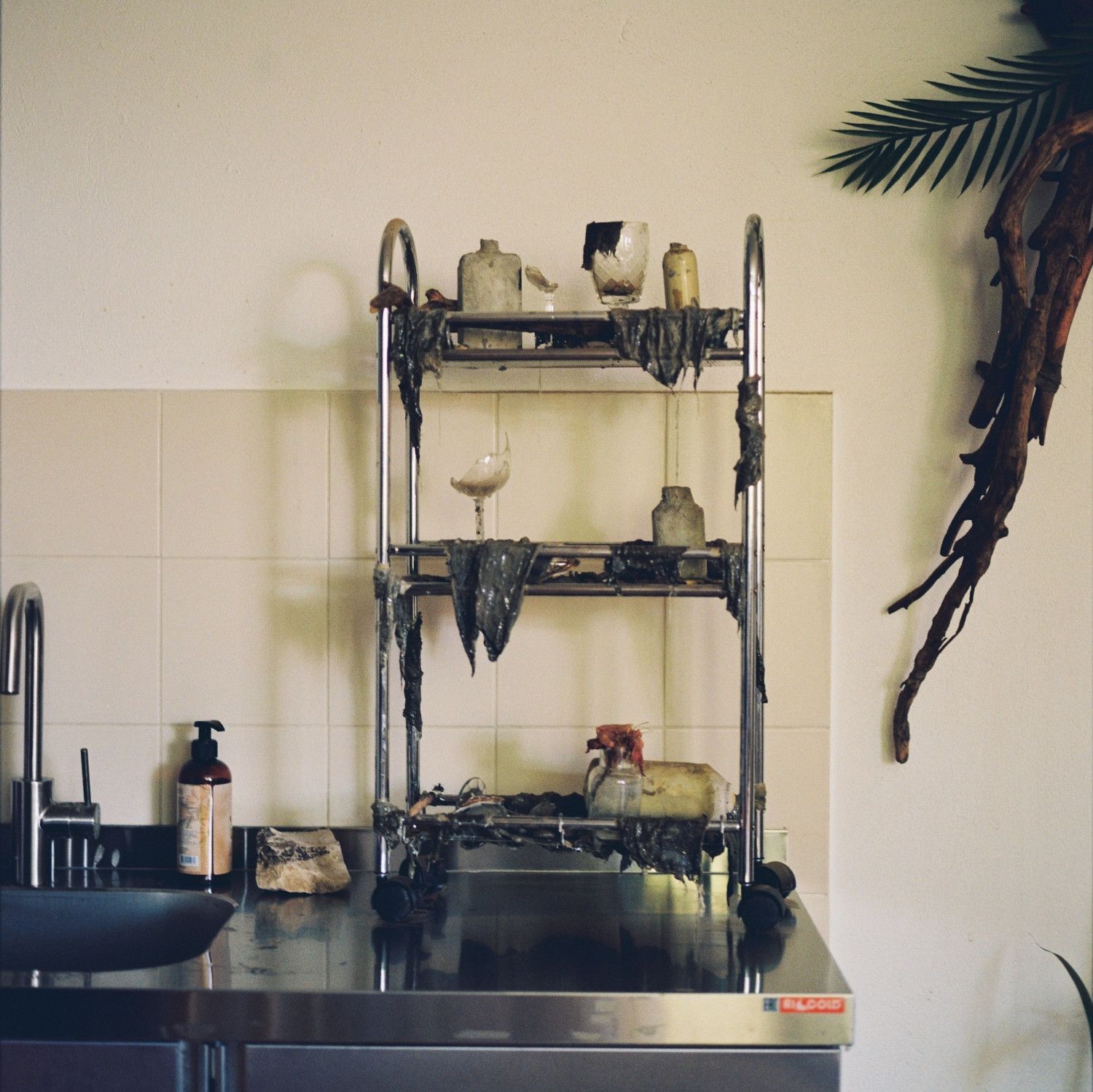 Антикварный фарфоровый узор на вазочке