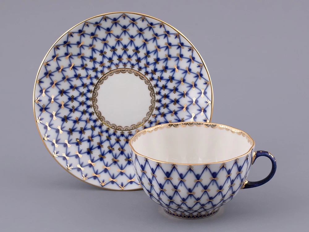 Чашка с кобальтовой сеткой ИФЗ. Санкт-Петербург